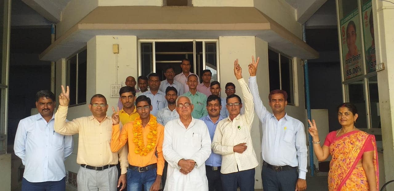 Faculty and management of Central Academy School